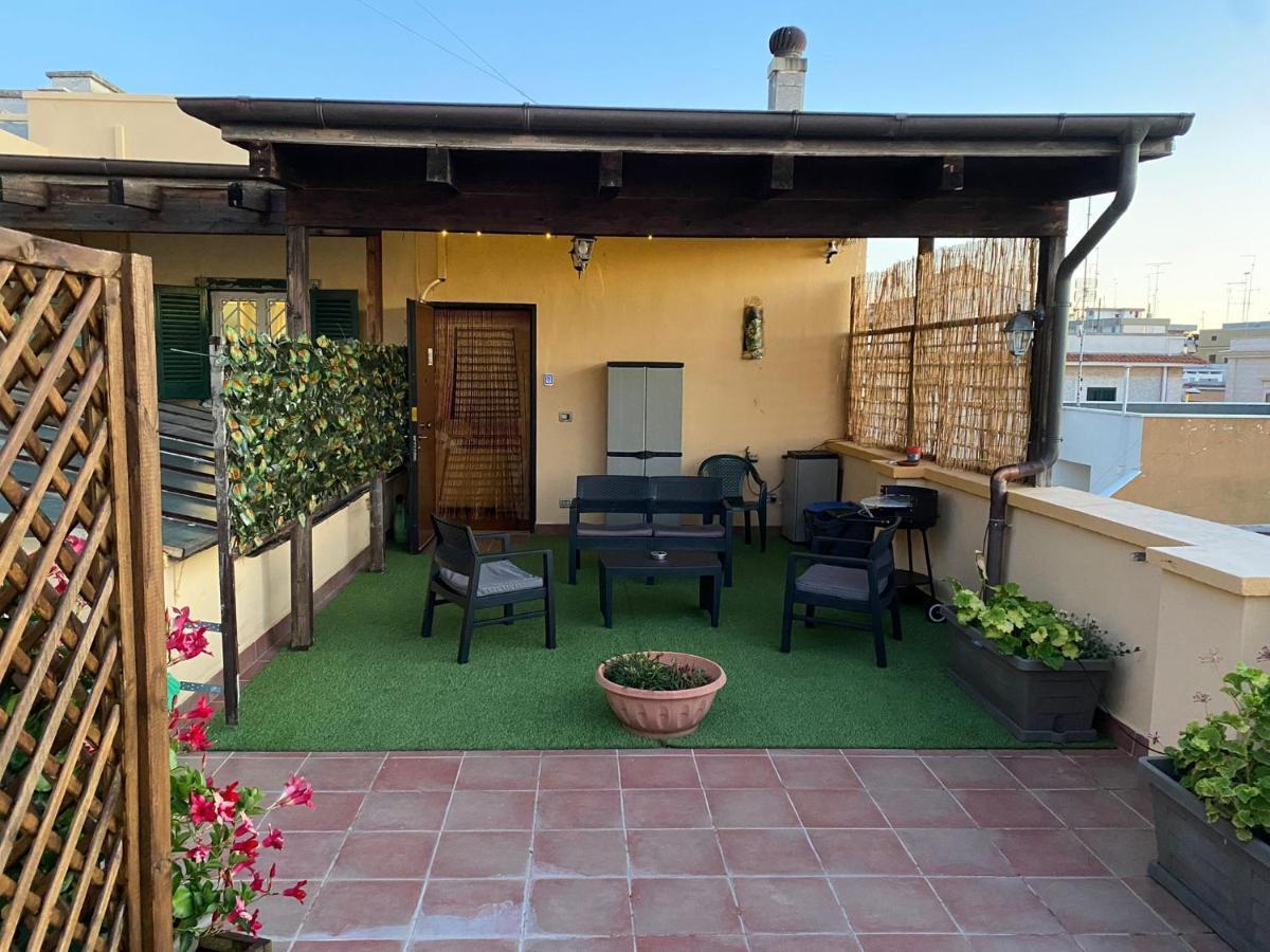 La Piccola Terrazza Bari Exterior foto